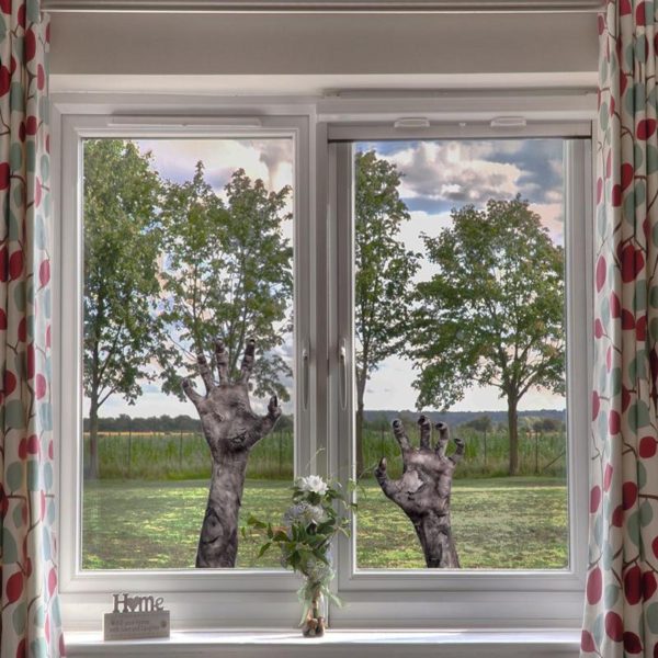 This Halloween zombie arms window & wall decal - Mad Halloween