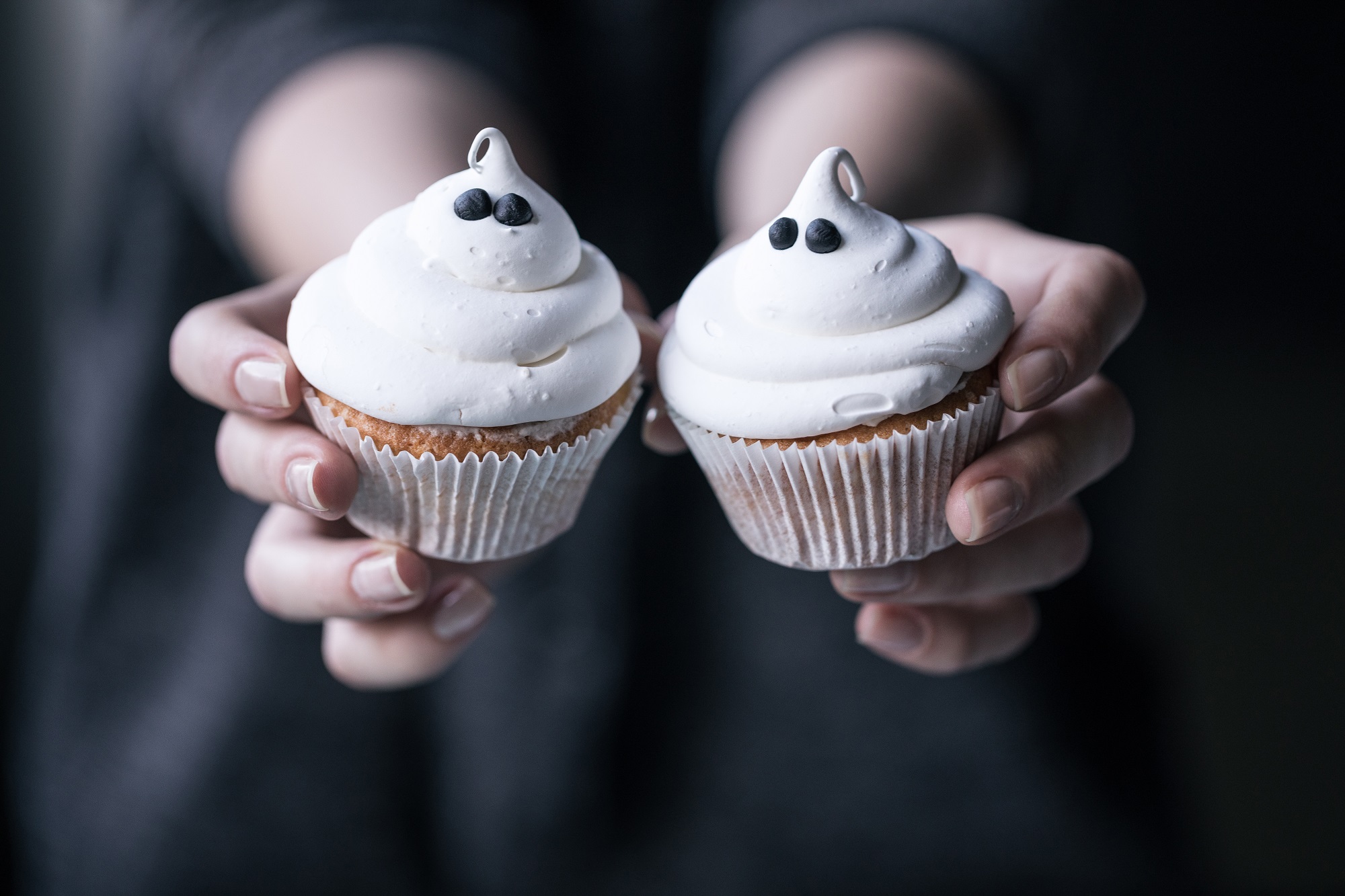 Cute Ghost Cupcakes
