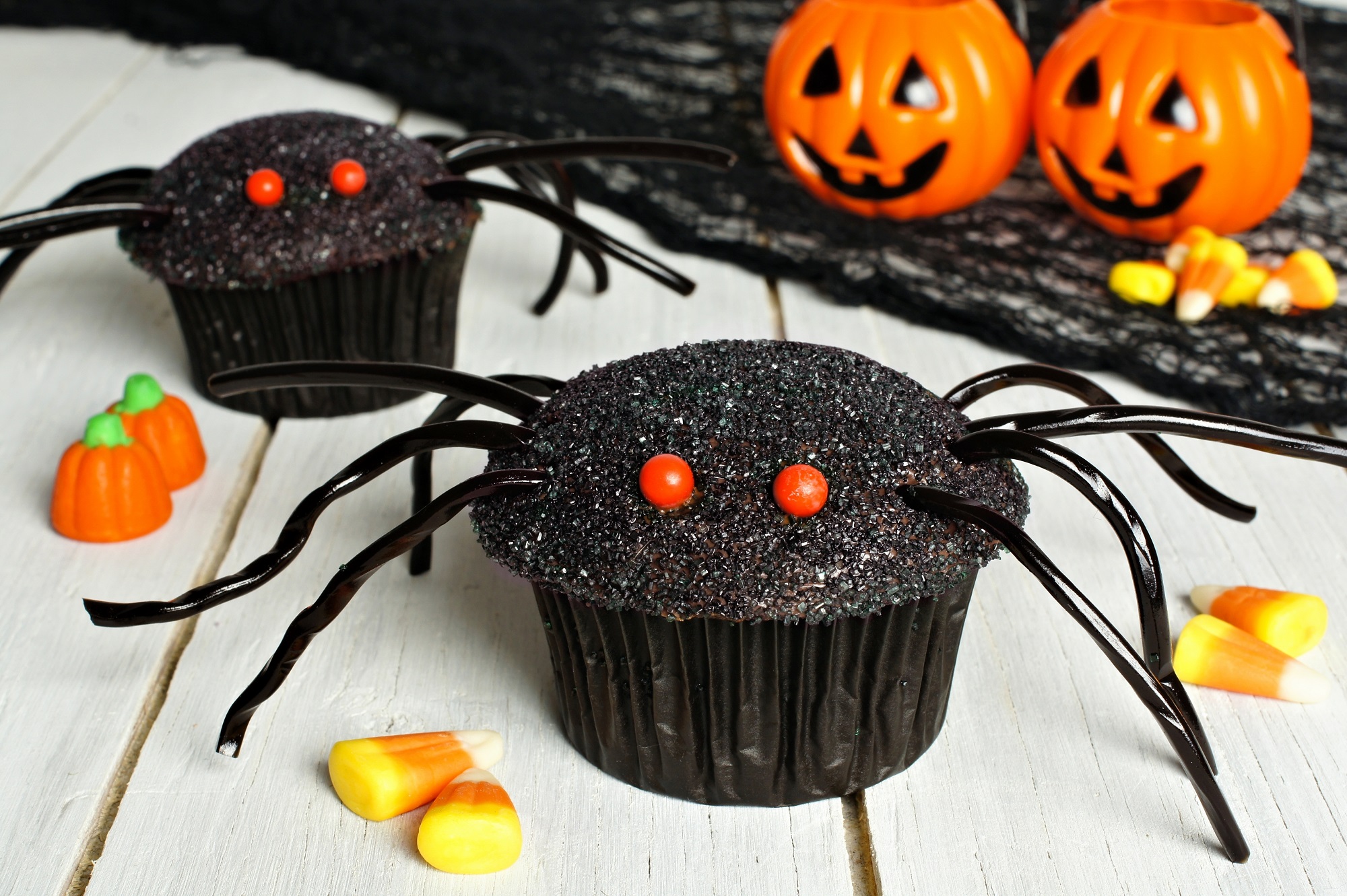 Red Eyed Spooky Spider Cupcakes