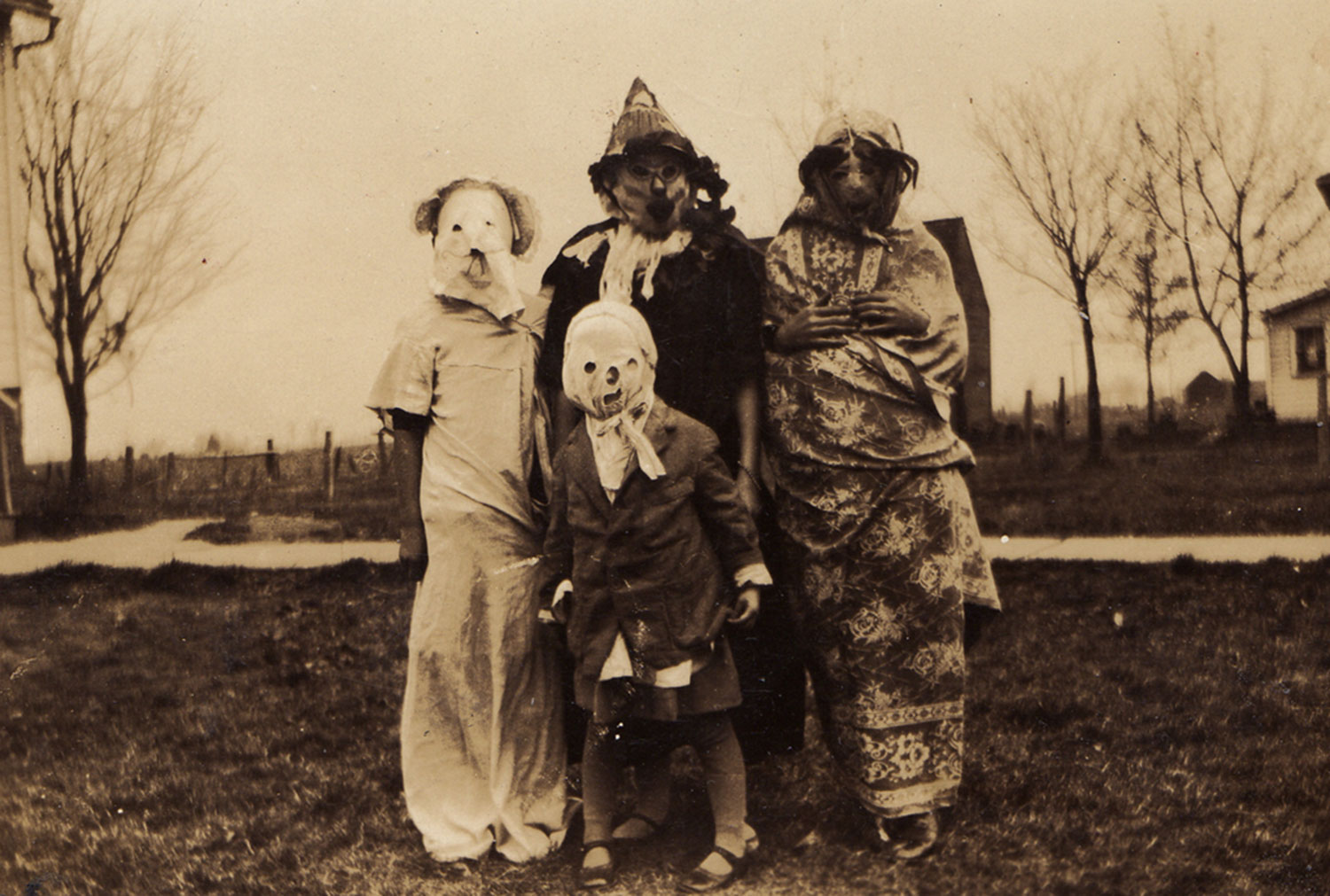 Haunted Air Book Vintage Halloween Photos - Spooky Halloween Costumes